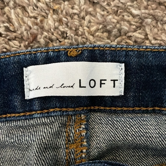 Loft Curvy Skinny Jeans - Picture 5 of 6